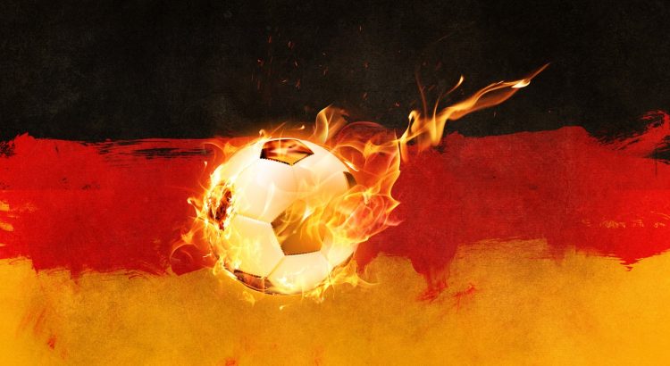 Fußball vor deutscher Flagge